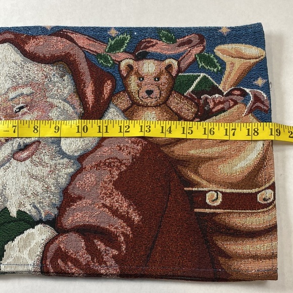 Vintage tapestry Santa Christmas place mats 4 - Picture 4 of 6
